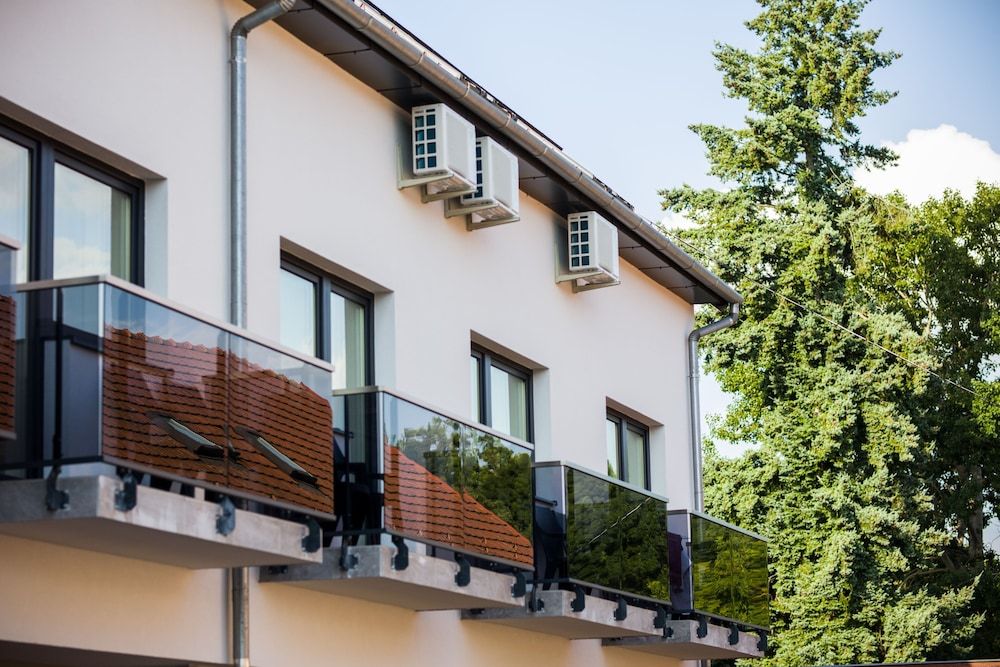 Gebäude