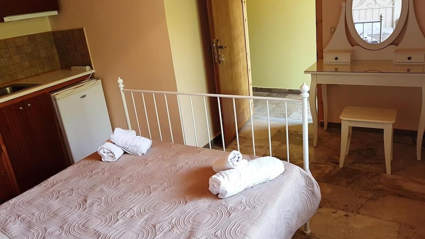 Studios Lefkada