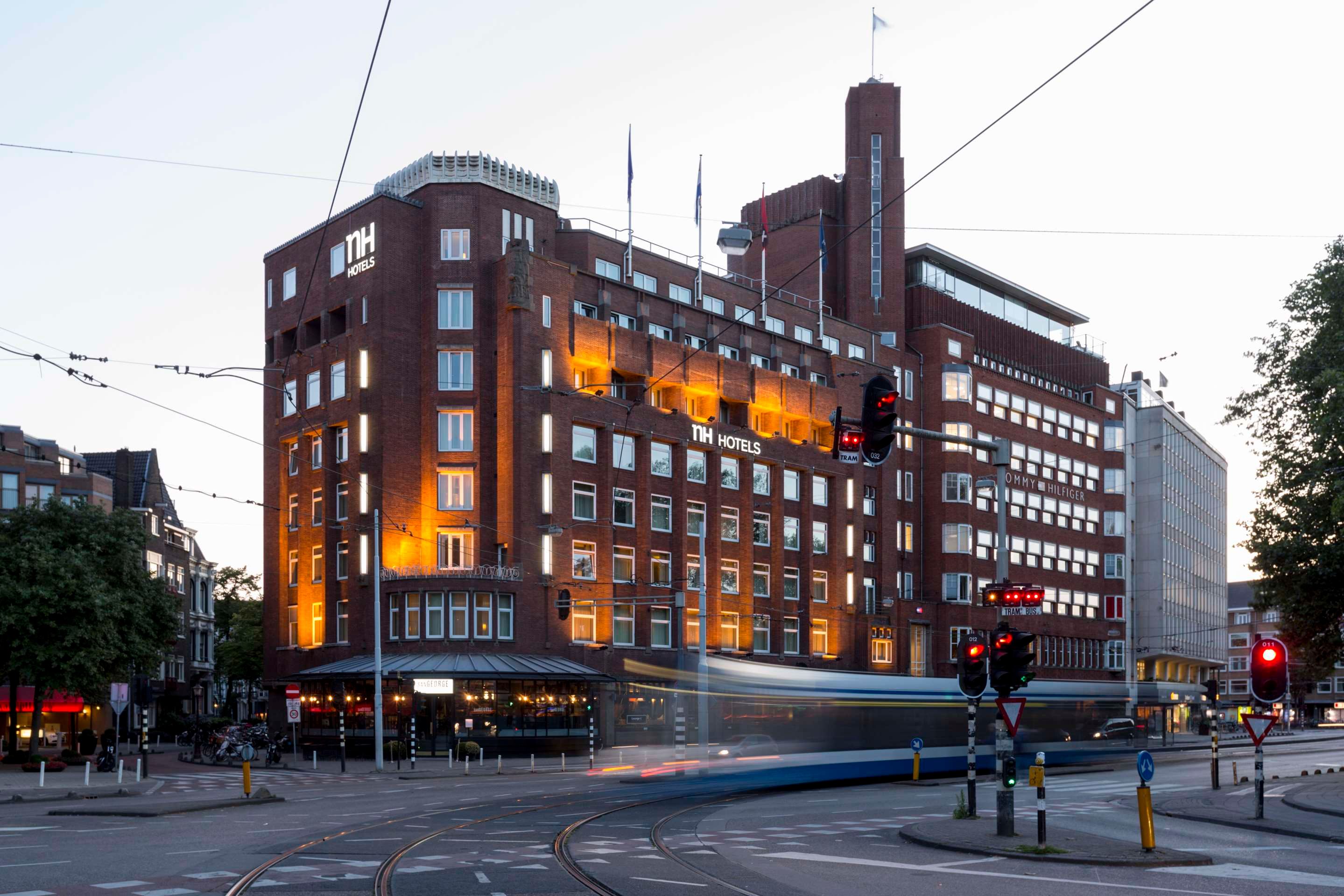 Gebäude