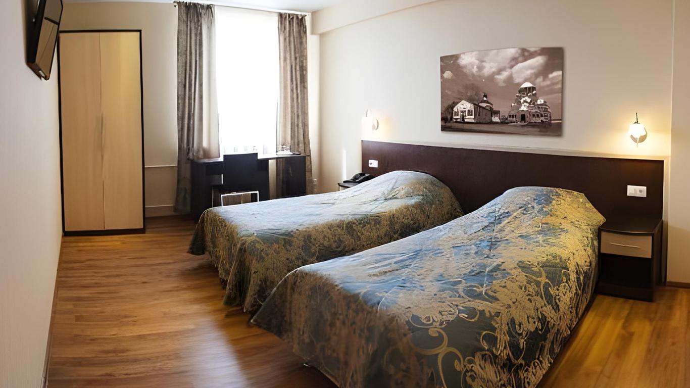 Crystal Hotel