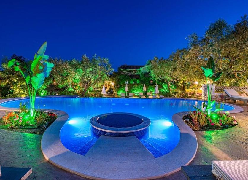 Pool Foto
