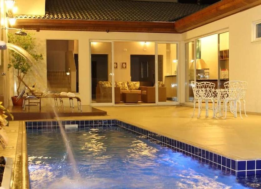 Pool Foto