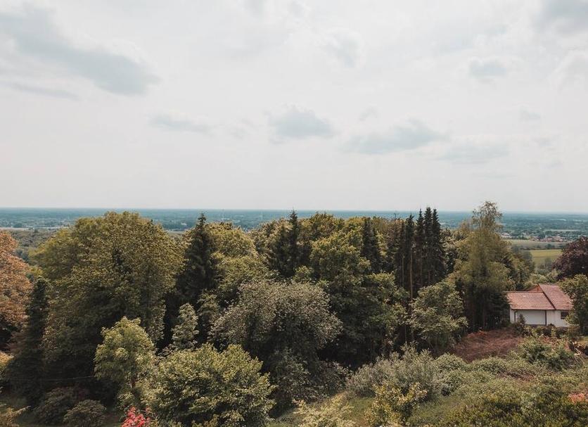 Außenansicht Foto