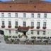Gebäude