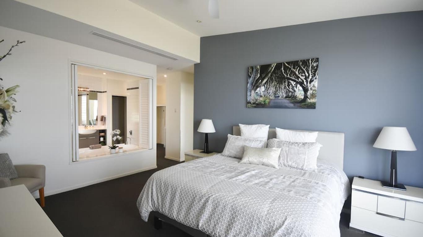 The Dunes Cotton Tree
