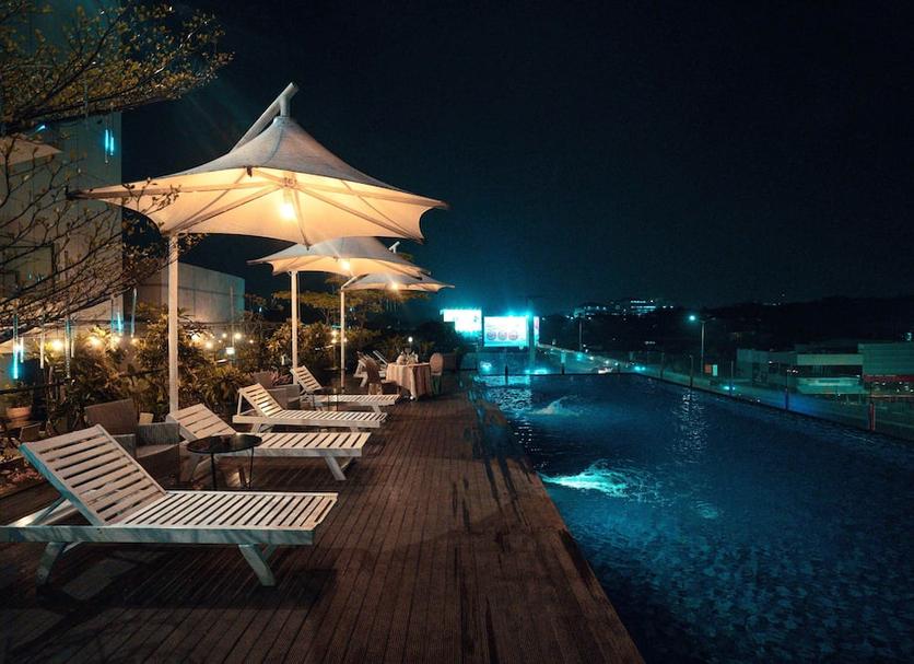 Pool Foto