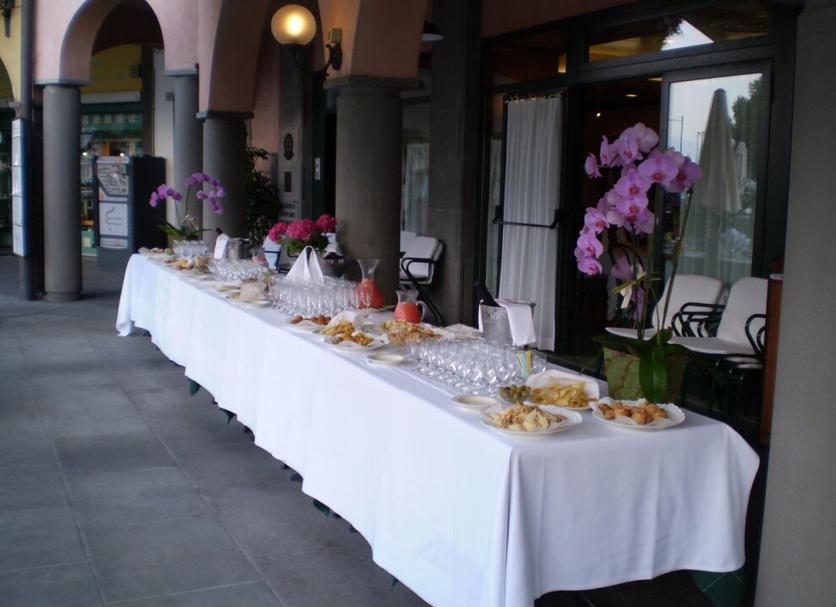 Buffet Foto