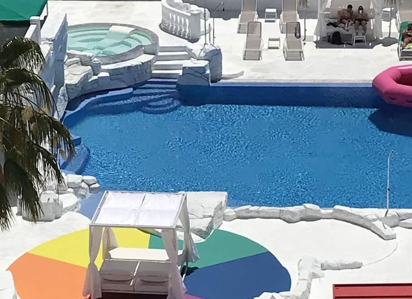 Pool Foto