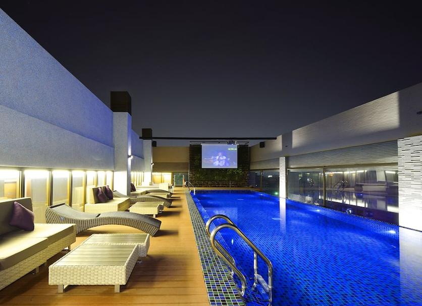 Pool Foto