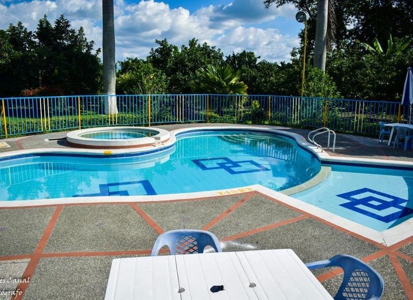 Pool Foto