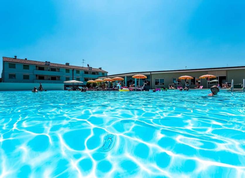 Pool Foto
