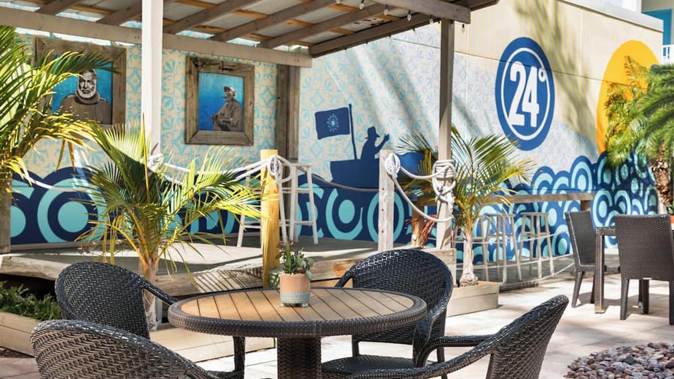 Blue Flamingo Resort Key West
