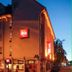 Gebäude