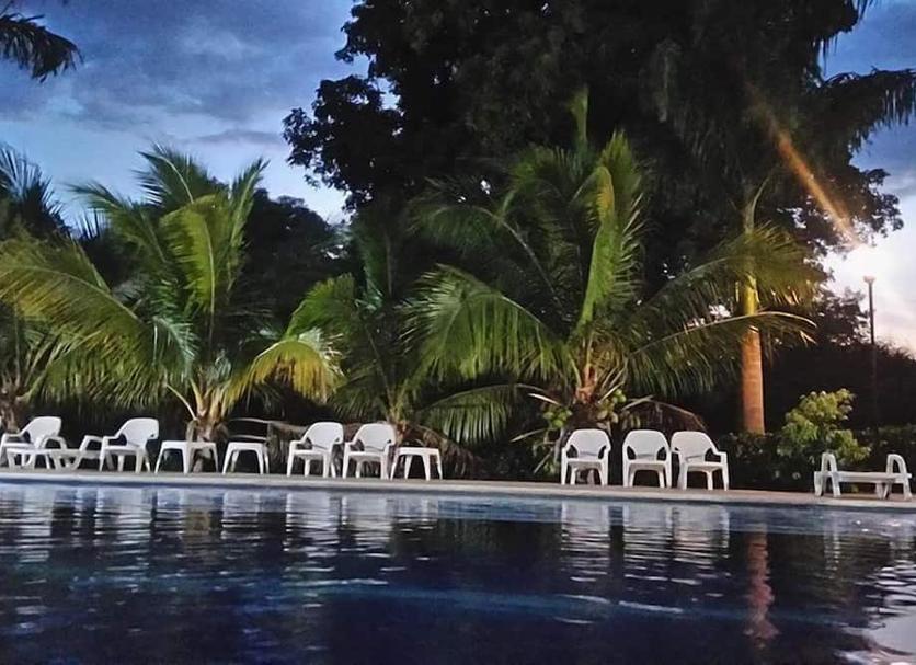 Pool Foto