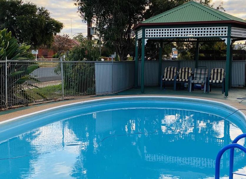 Pool Foto