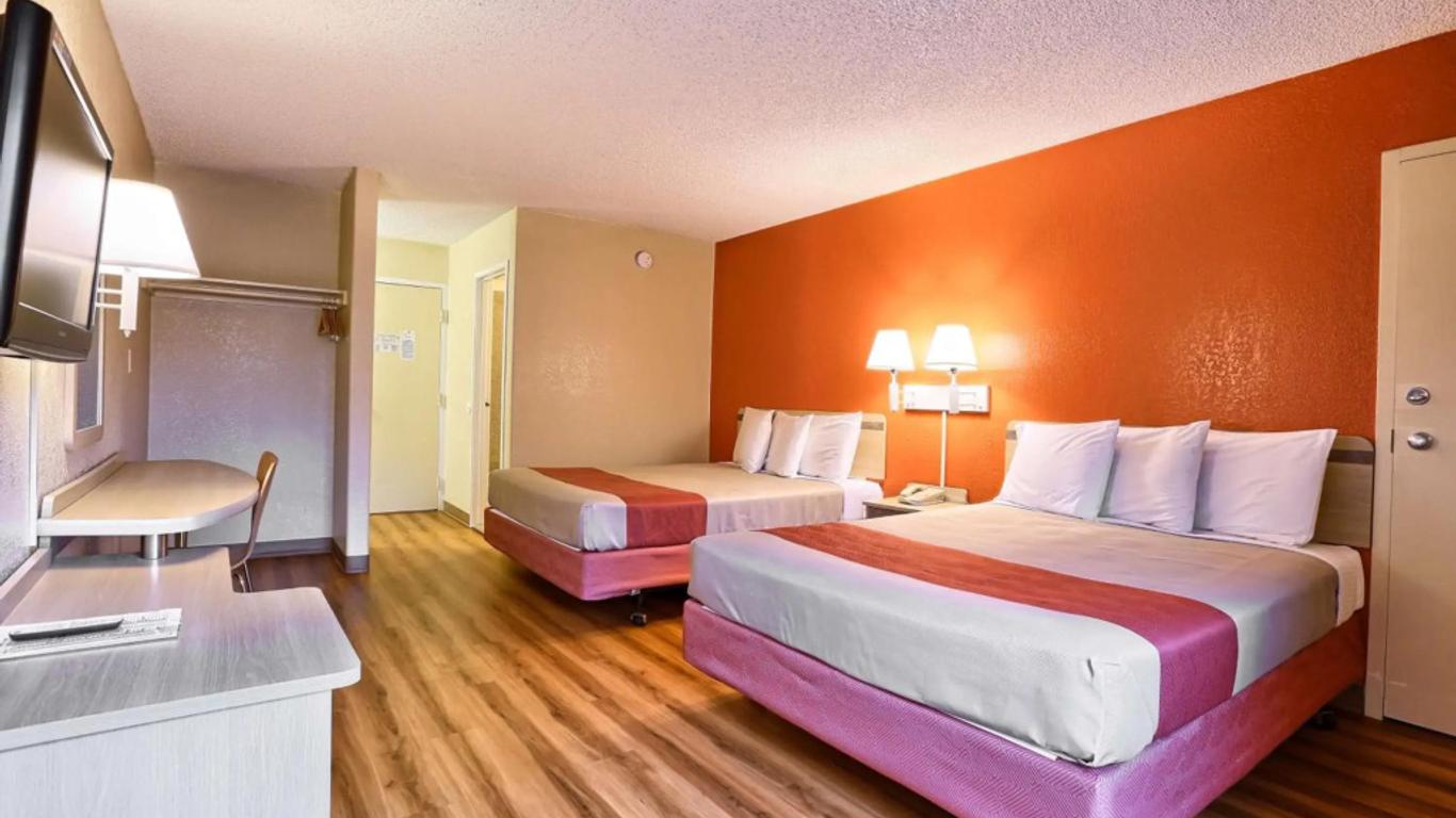 Cathedral Hill Hotel