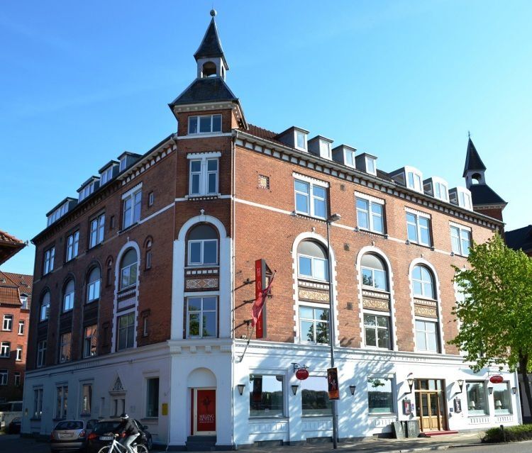 Gebäude