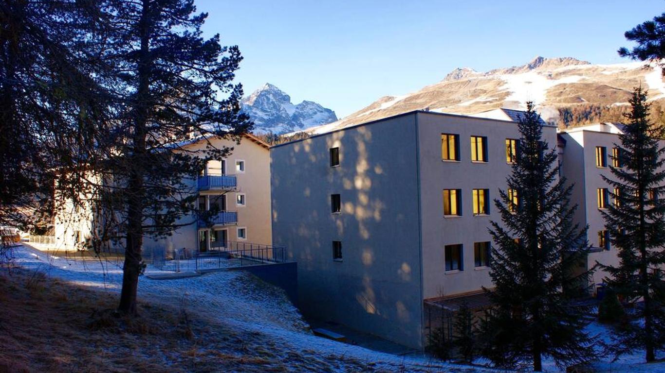 Aladin Apartments St Moritz