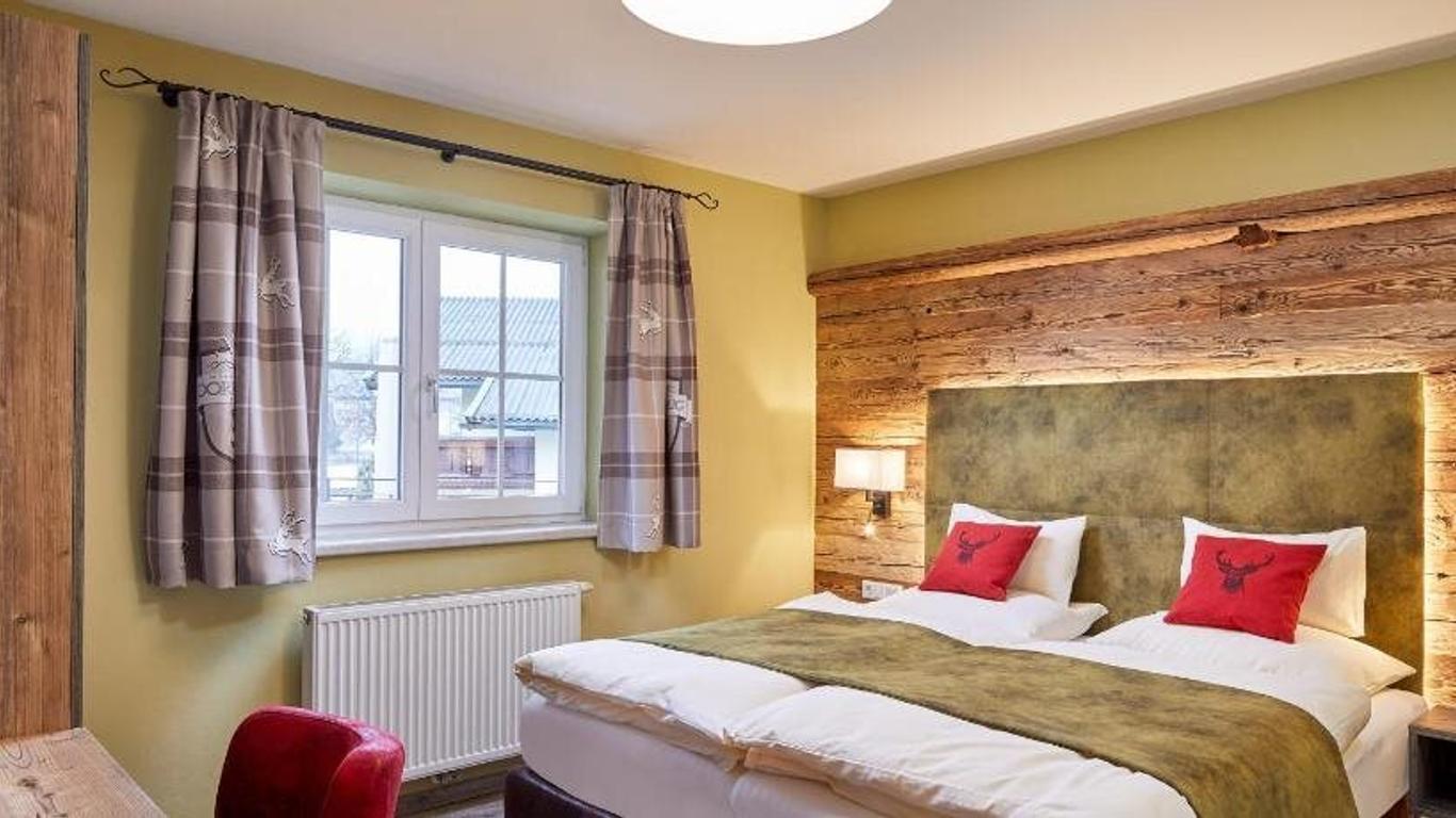 Dorfkrug Kaprun - Luxury Suites & Appartements By Sfl