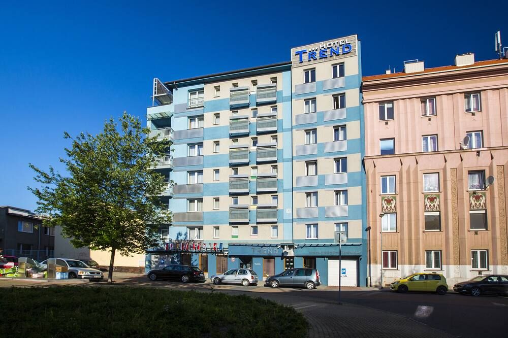 Gebäude
