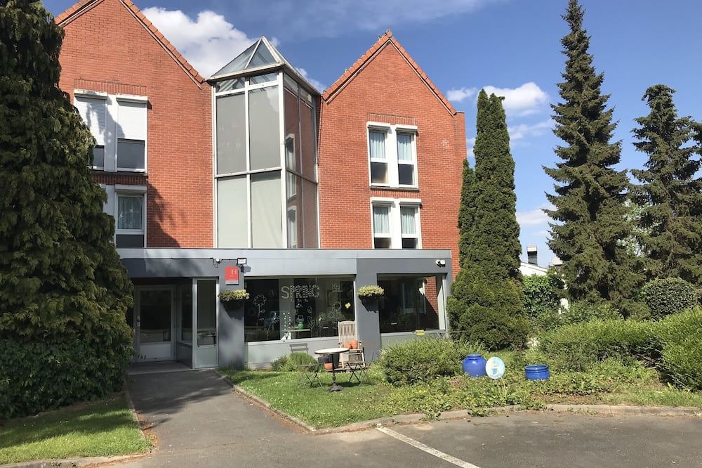 Gebäude