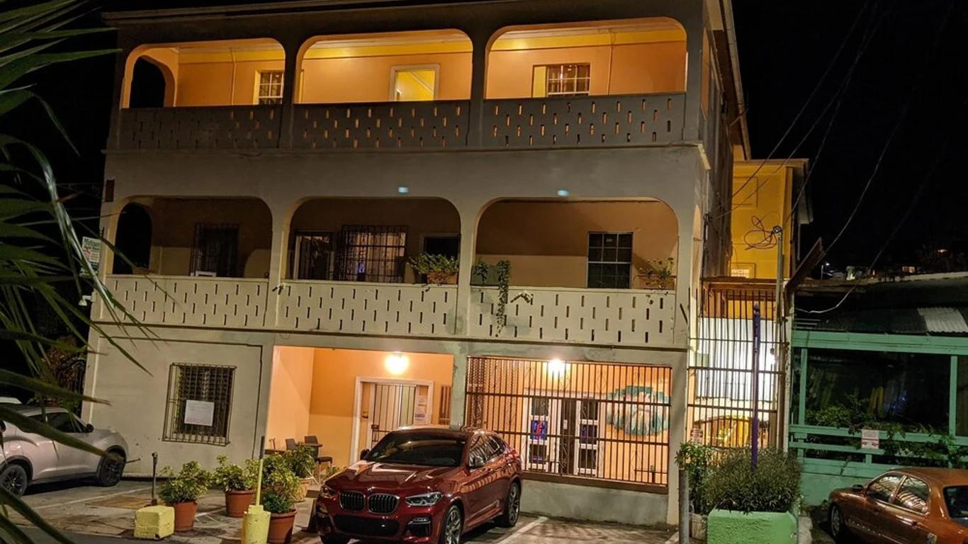 Midtown Guest House