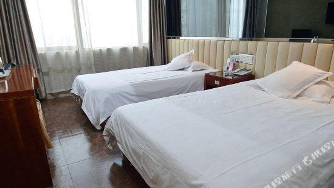 Qingmu Hotel (Maanshan West Yushan Road)