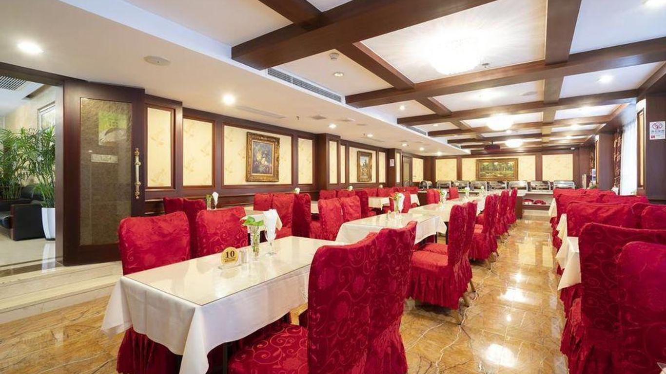 Xinhui Hotel