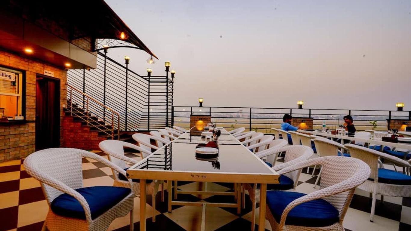 Hotel Cheelgadi