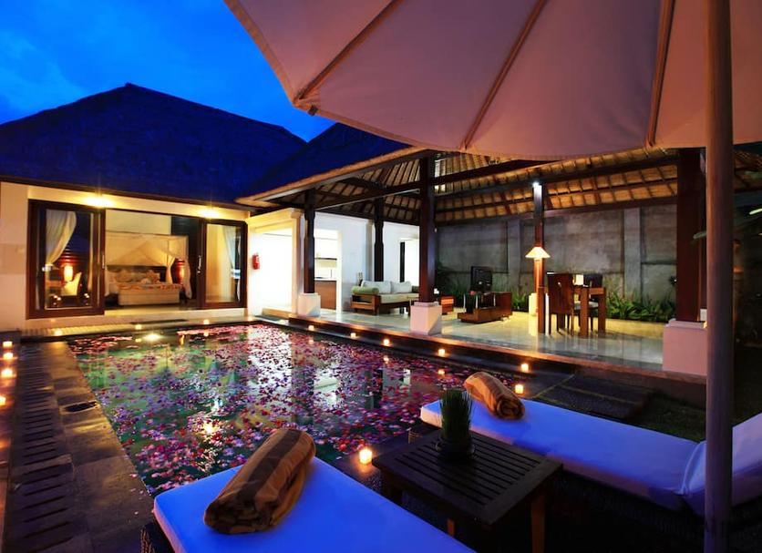 Pool Foto