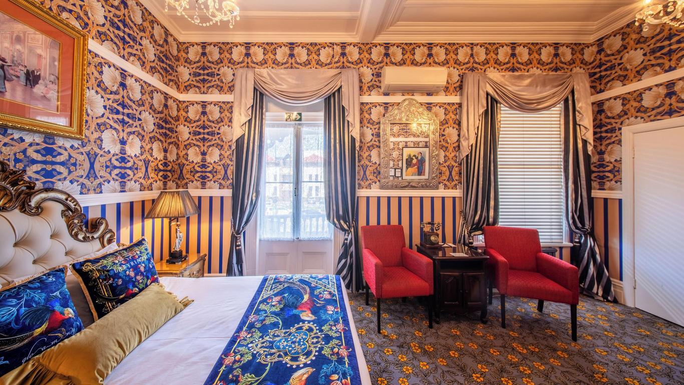 Prince's Gate Hotel