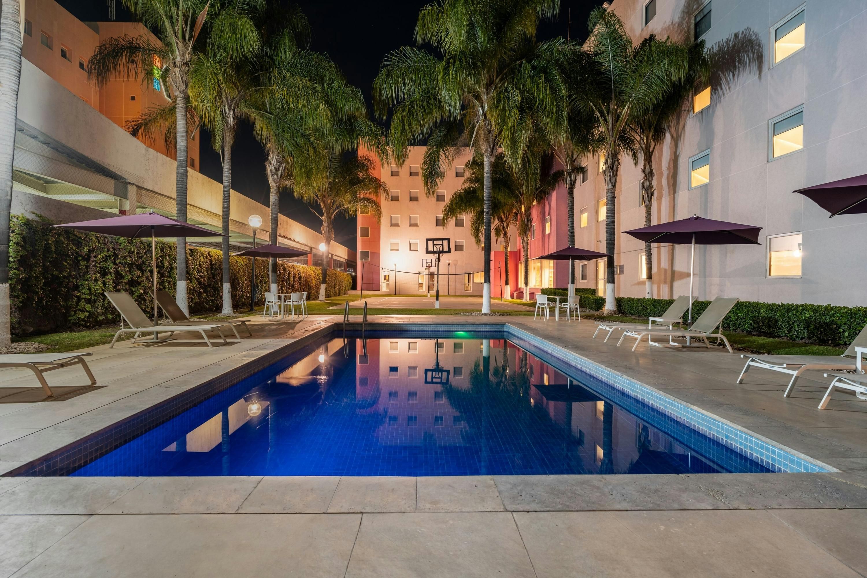 Pool Foto