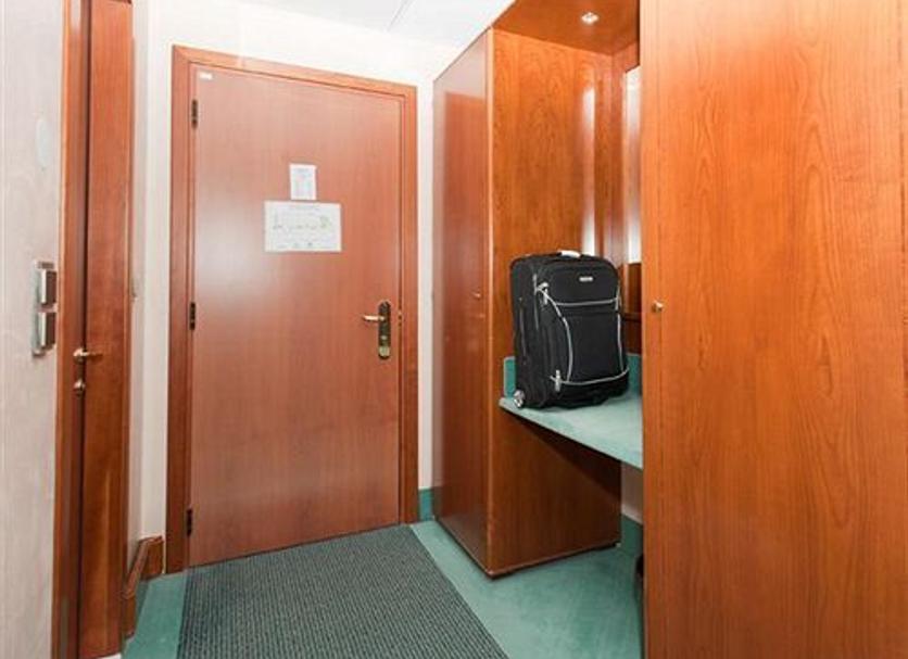 Zimmerausstattung Foto