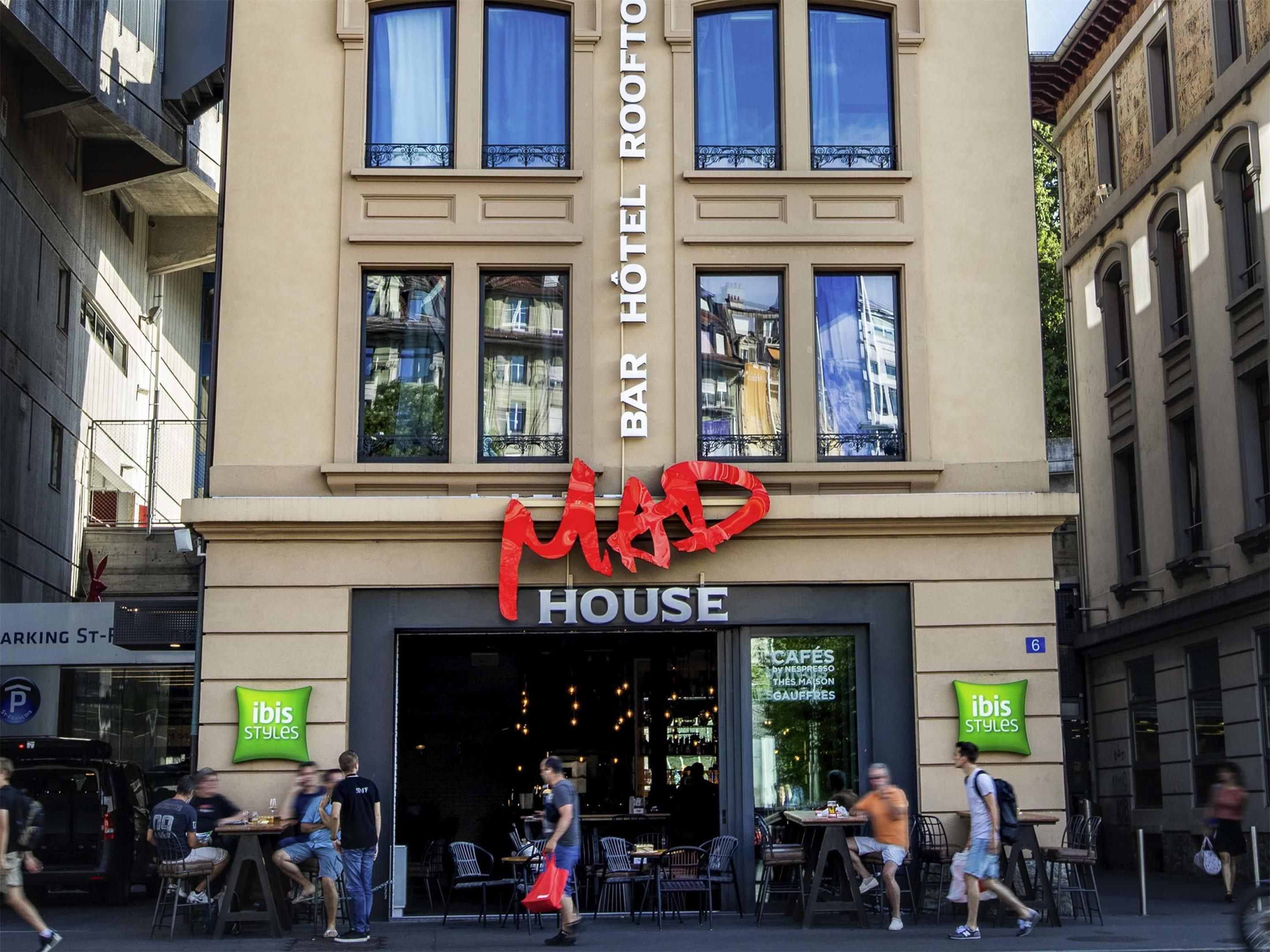 Gebäude