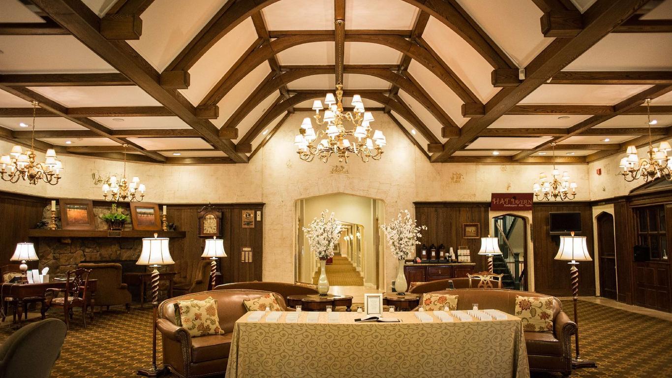The Grand Summit Hotel