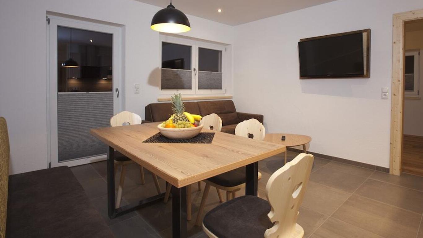 Palazi Apartments & Spa