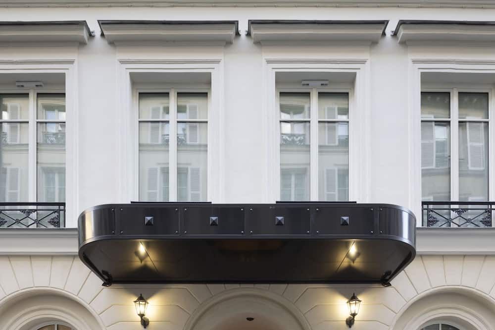 Gebäude