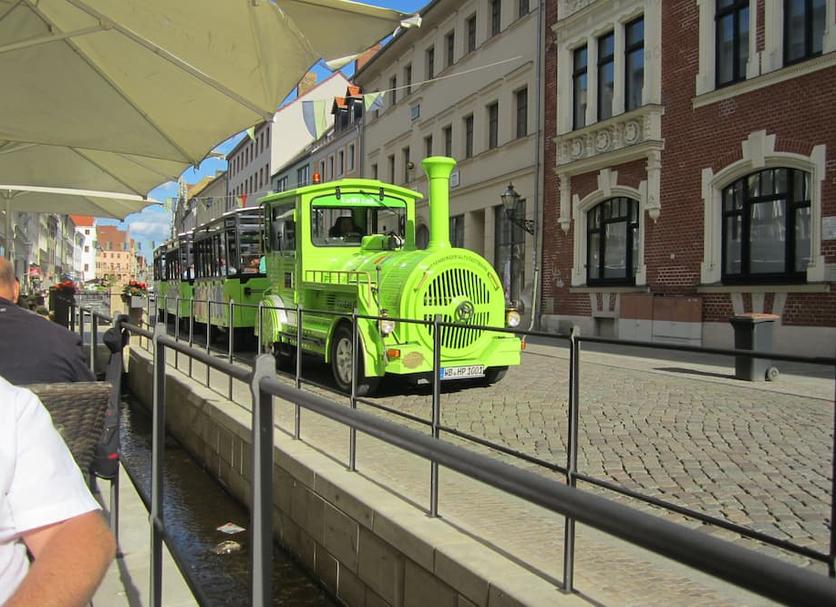 Außenansicht Foto