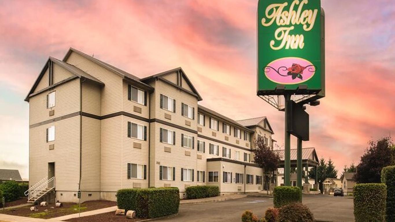 Ashley Inn of Tillamook