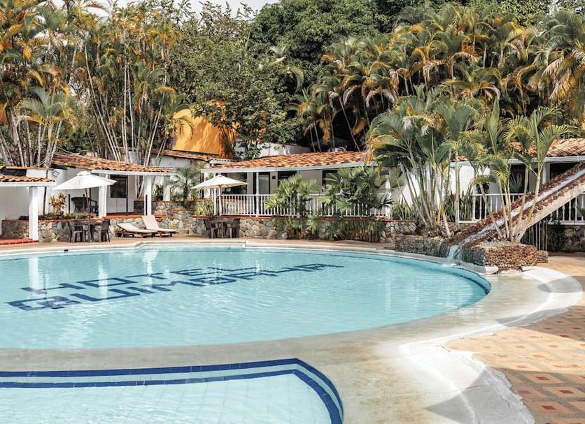 Pool Foto