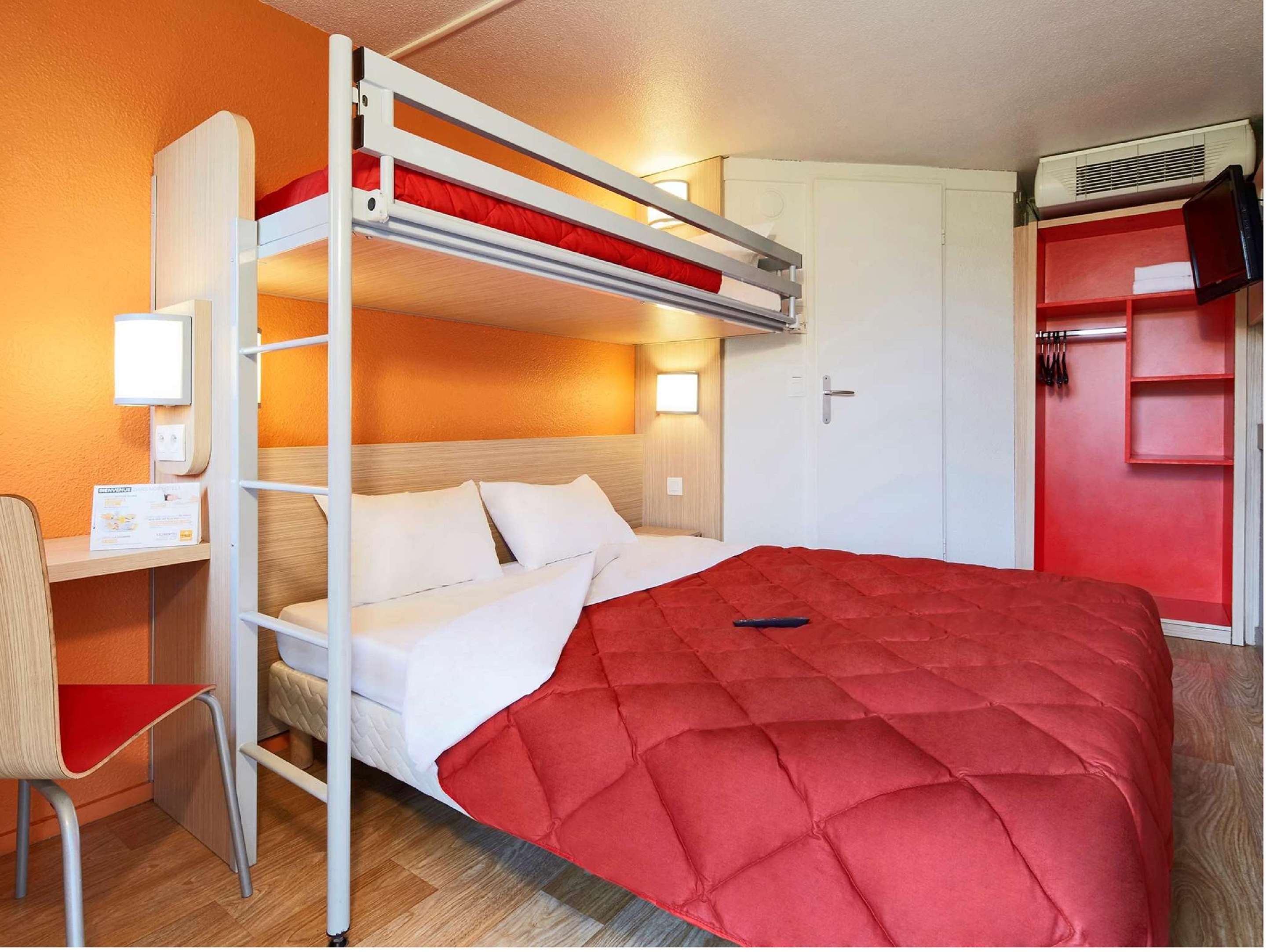 Schlafzimmer