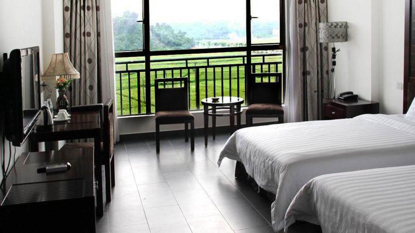 Yading Shanshui Holiday Hotel