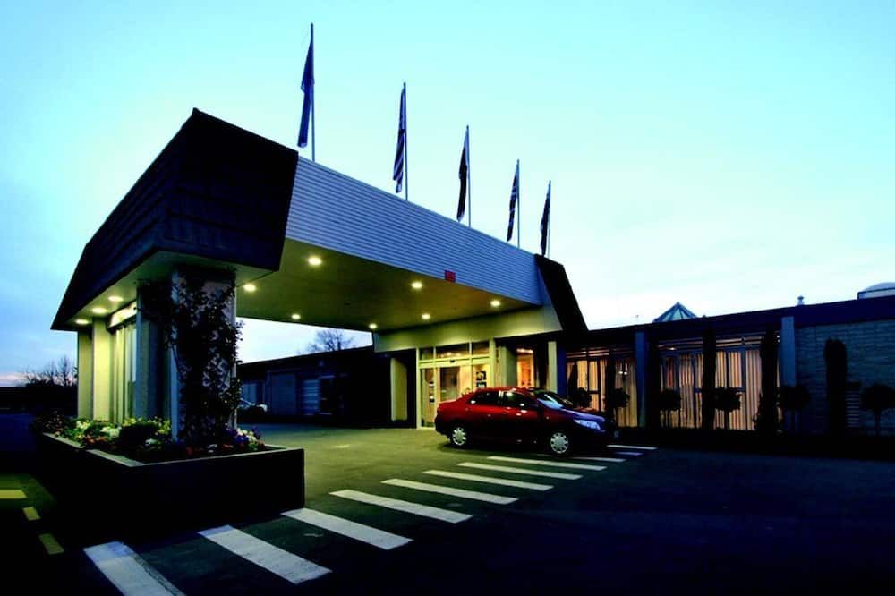 Gebäude
