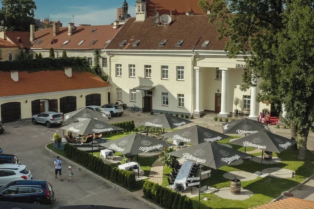 Gebäude