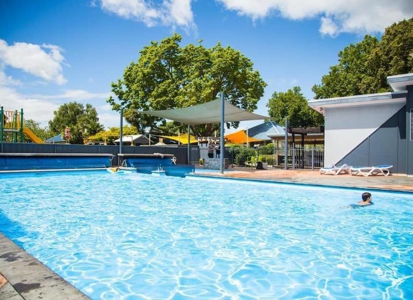 Pool Foto