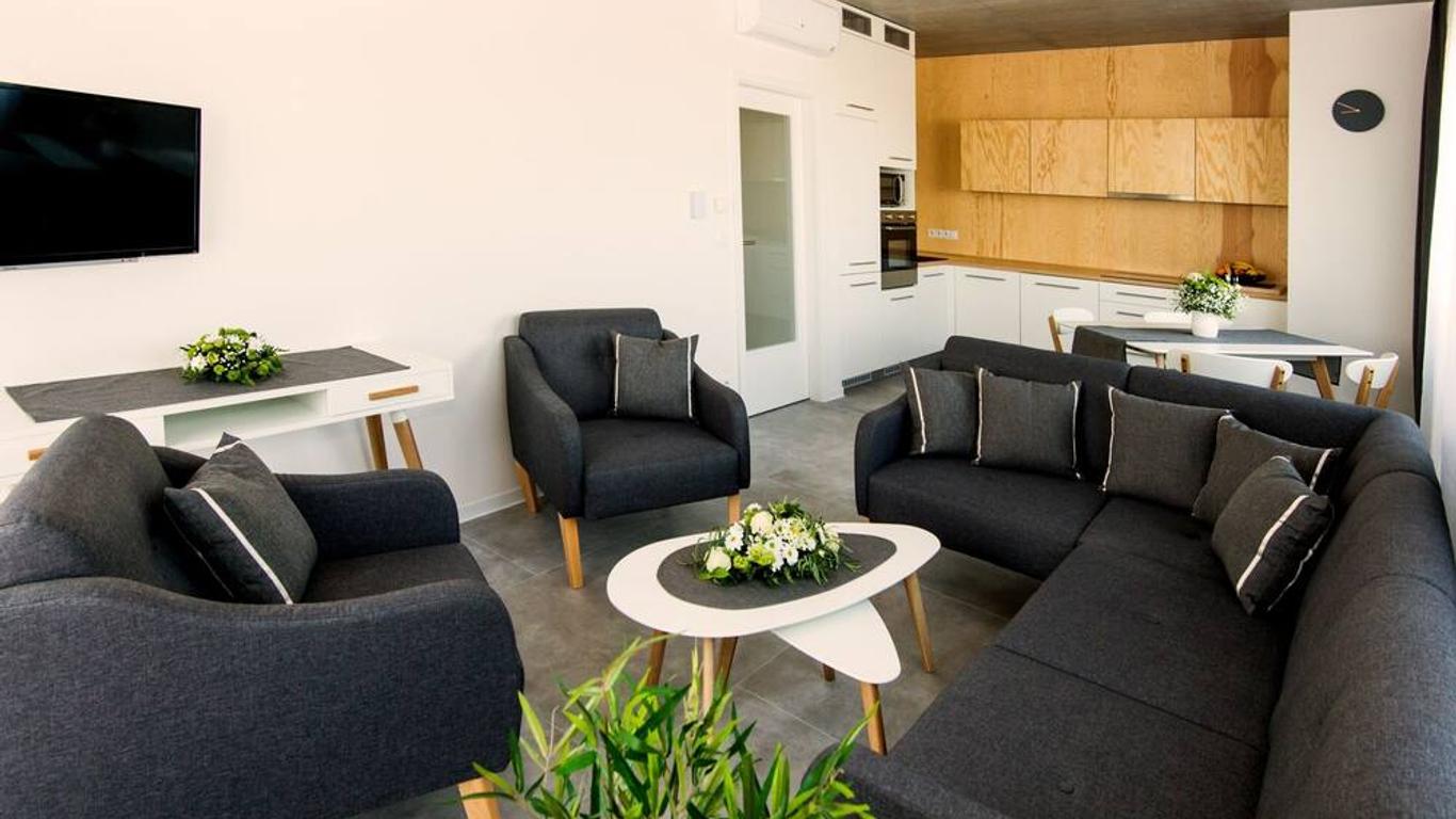 Residence Trafick
