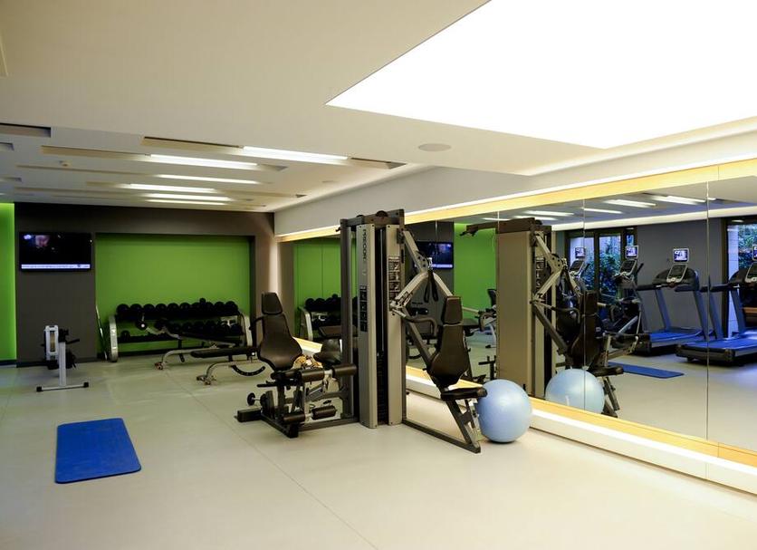 Fitnessbereich Foto