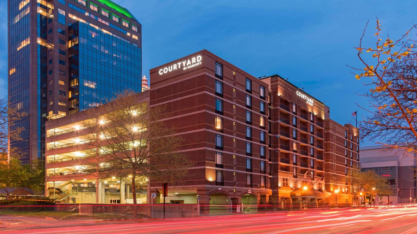 Courtyard by Marriott Louisville Downtown