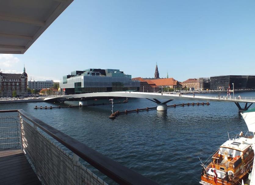 Außenansicht Foto