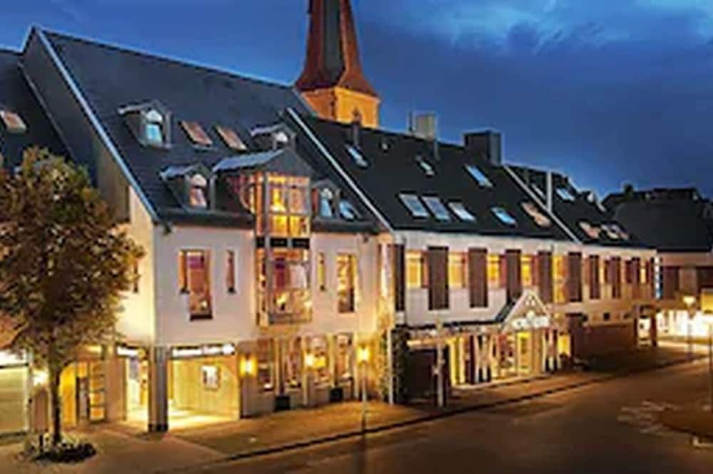 Gebäude